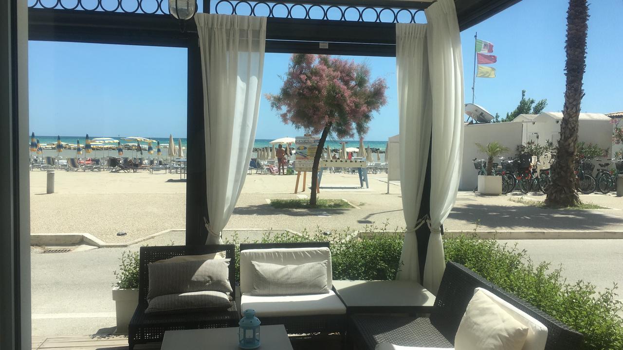 Hotel Baia Marina Cupra Marittima Exterior foto